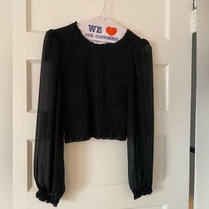 Aritzia cropped blouse. Size XS